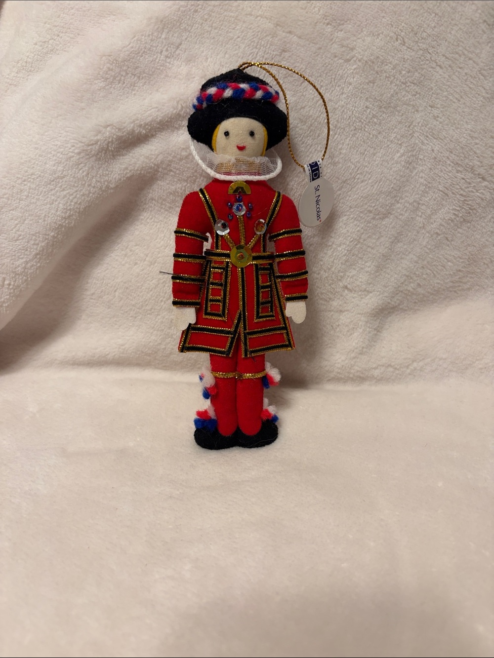St Nicolas British soldier Beefeater ornament